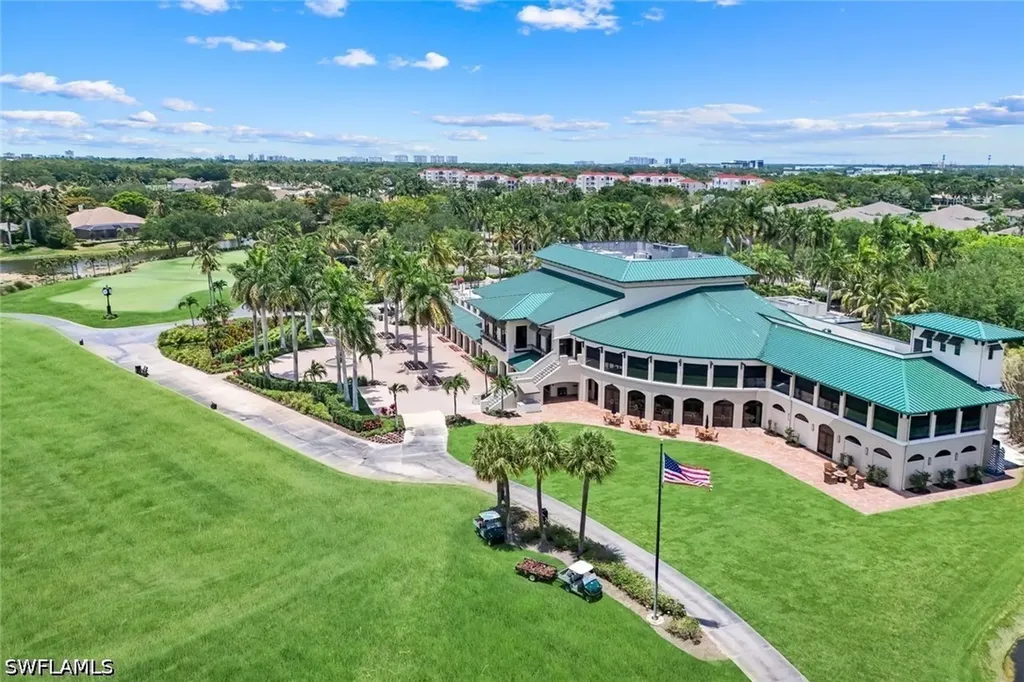 1895 Les Chateaux Boulevard Naples FL 34109