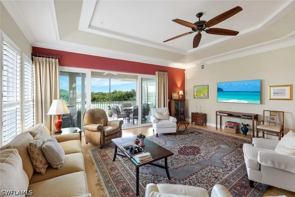1895 Les Chateaux Boulevard Naples FL 34109