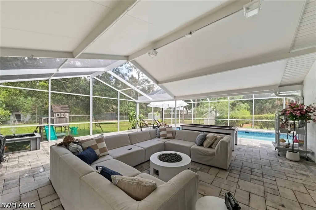 2720 68th Street SW Naples FL 34105