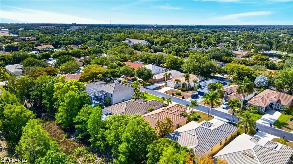 9863 Colonial Walk N Estero FL 33928