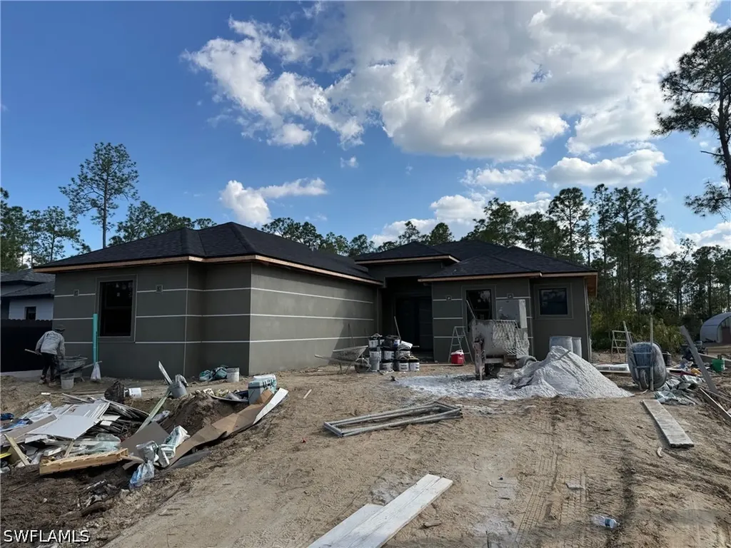 Naples FL, 3628 10TH Avenue NE