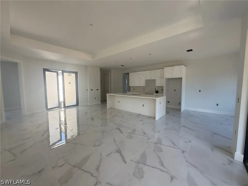 3628 10th Avenue NE Naples FL 34120