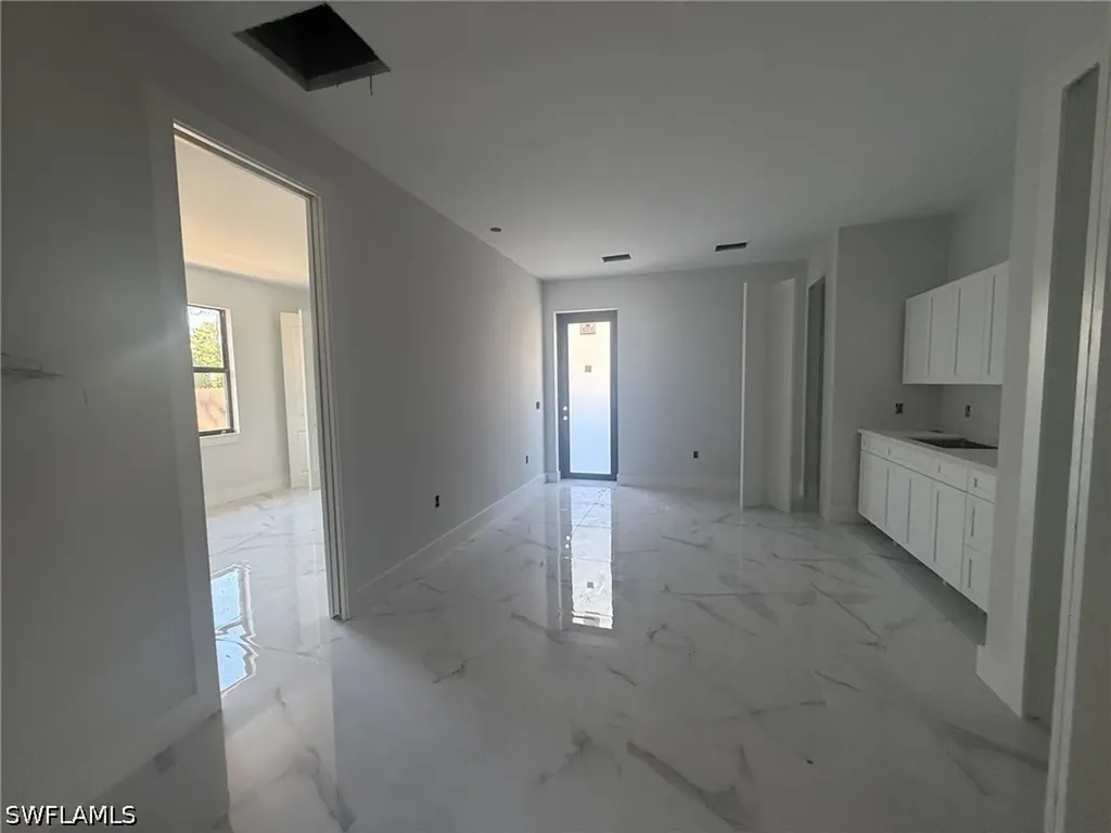 3628 10th Avenue NE Naples FL 34120