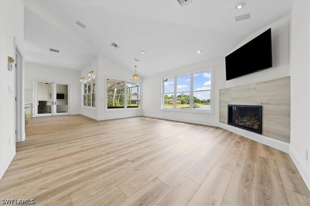 7985 Beaumont Court Naples FL 34109