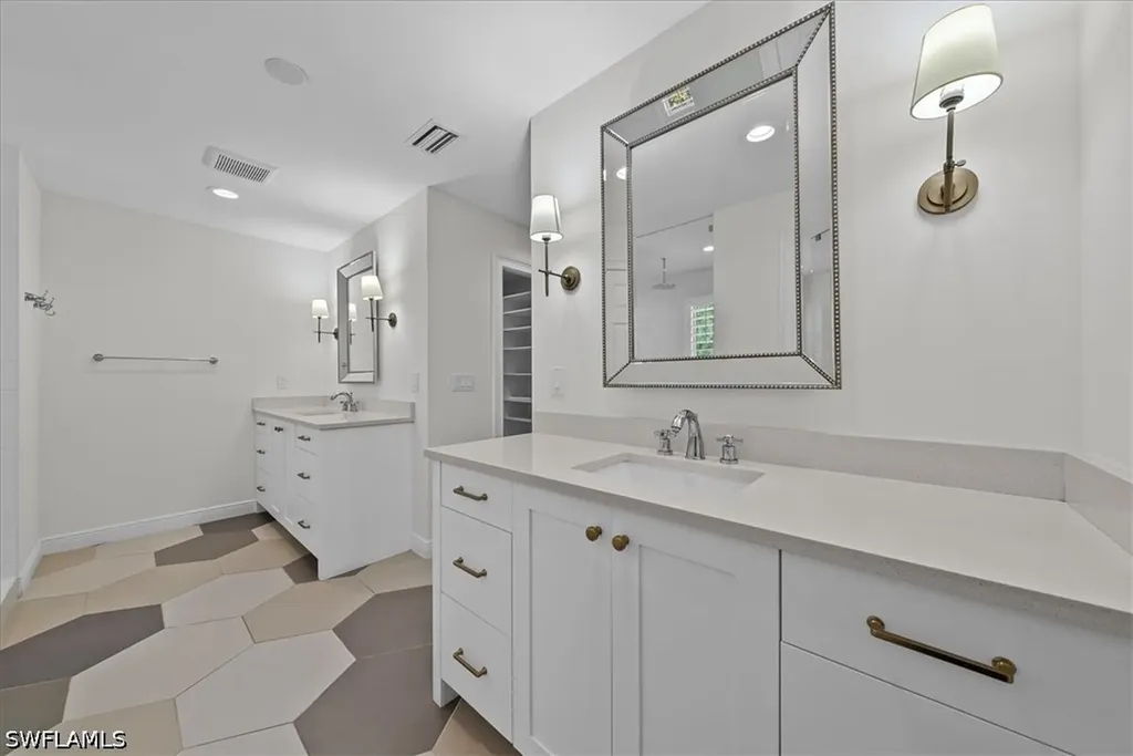 7985 Beaumont Court Naples FL 34109