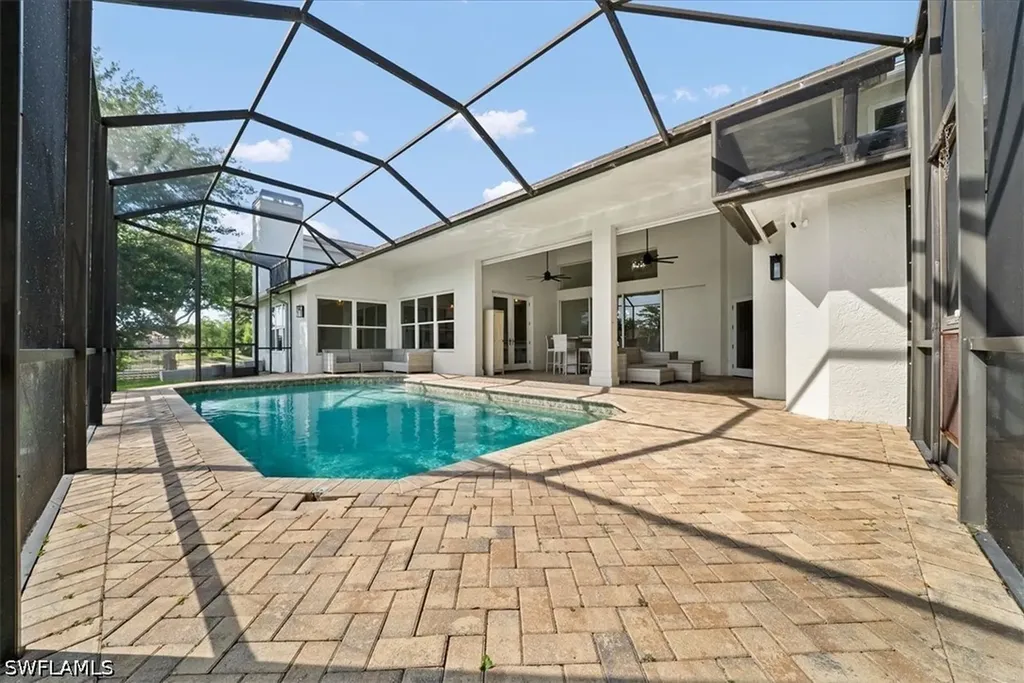 7985 Beaumont Court Naples FL 34109