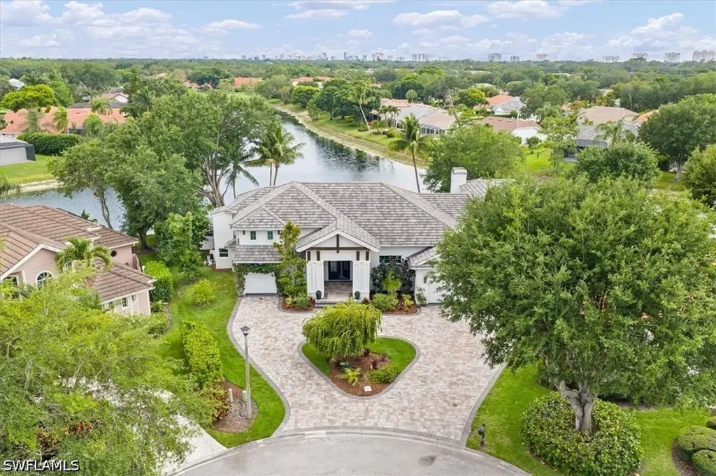 7985 Beaumont Court Naples FL 34109