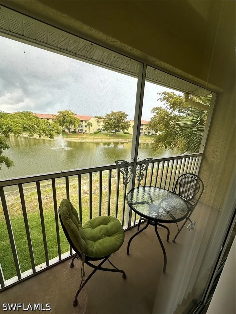 8264 Key Royal Circle Naples FL 34119