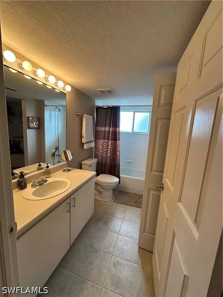 8264 Key Royal Circle Naples FL 34119