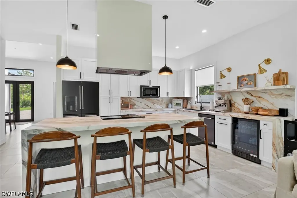 4395 16th Street NE Naples FL 34120