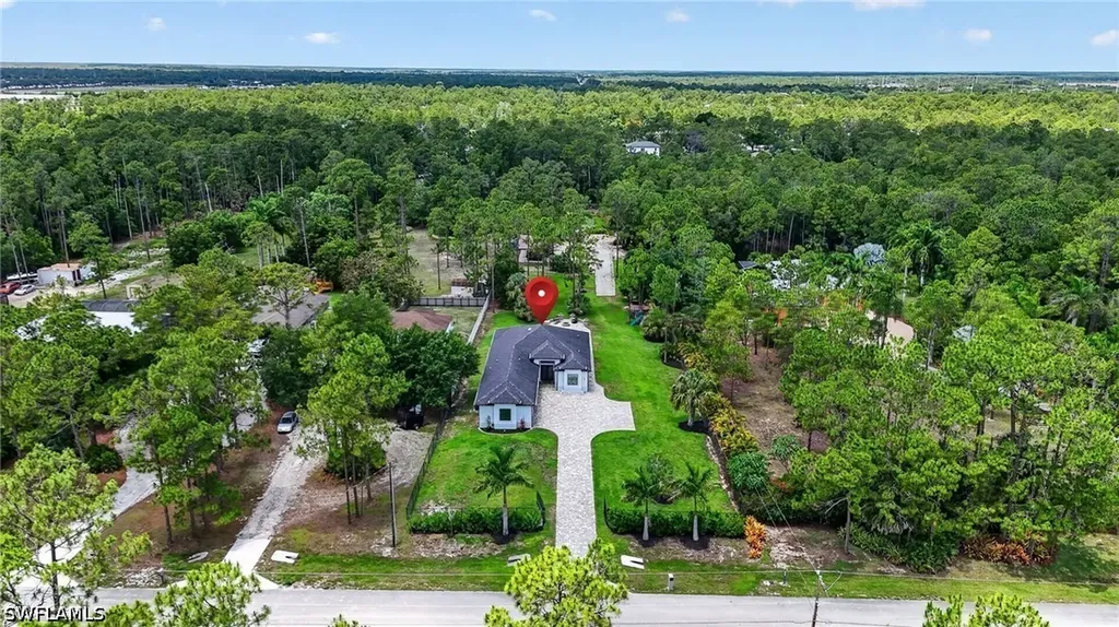 4395 16th Street NE Naples FL 34120