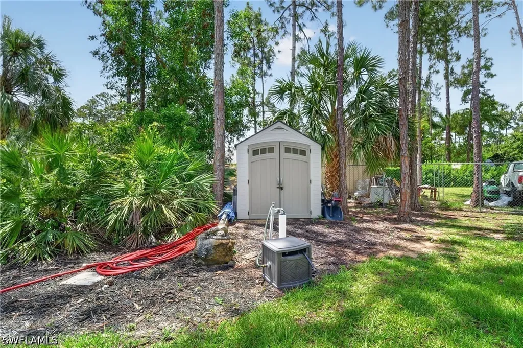 4395 16th Street NE Naples FL 34120