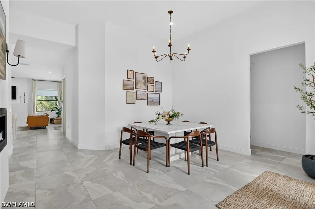 4395 16th Street NE Naples FL 34120