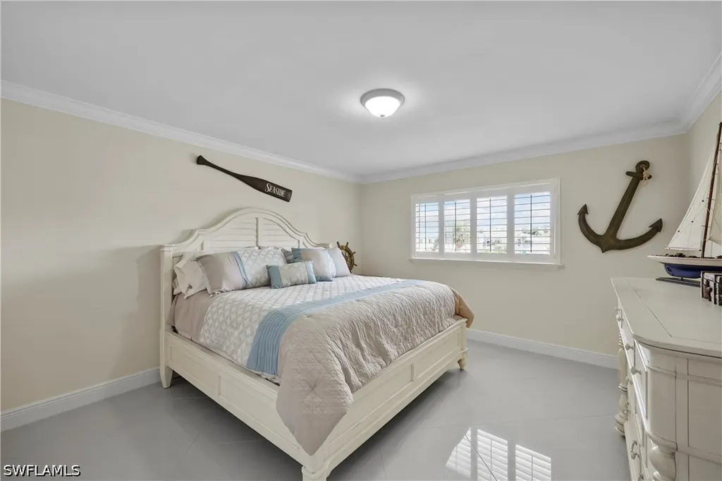 2100 Gulf Shore Boulevard N Naples FL 34102