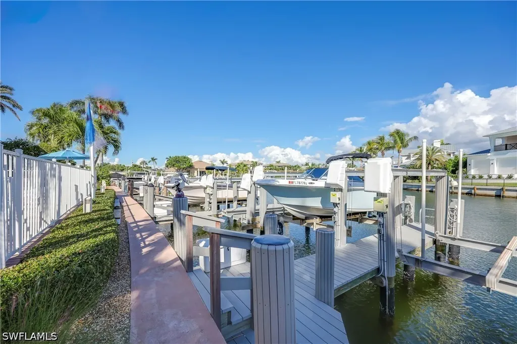 2100 Gulf Shore Boulevard N Naples FL 34102