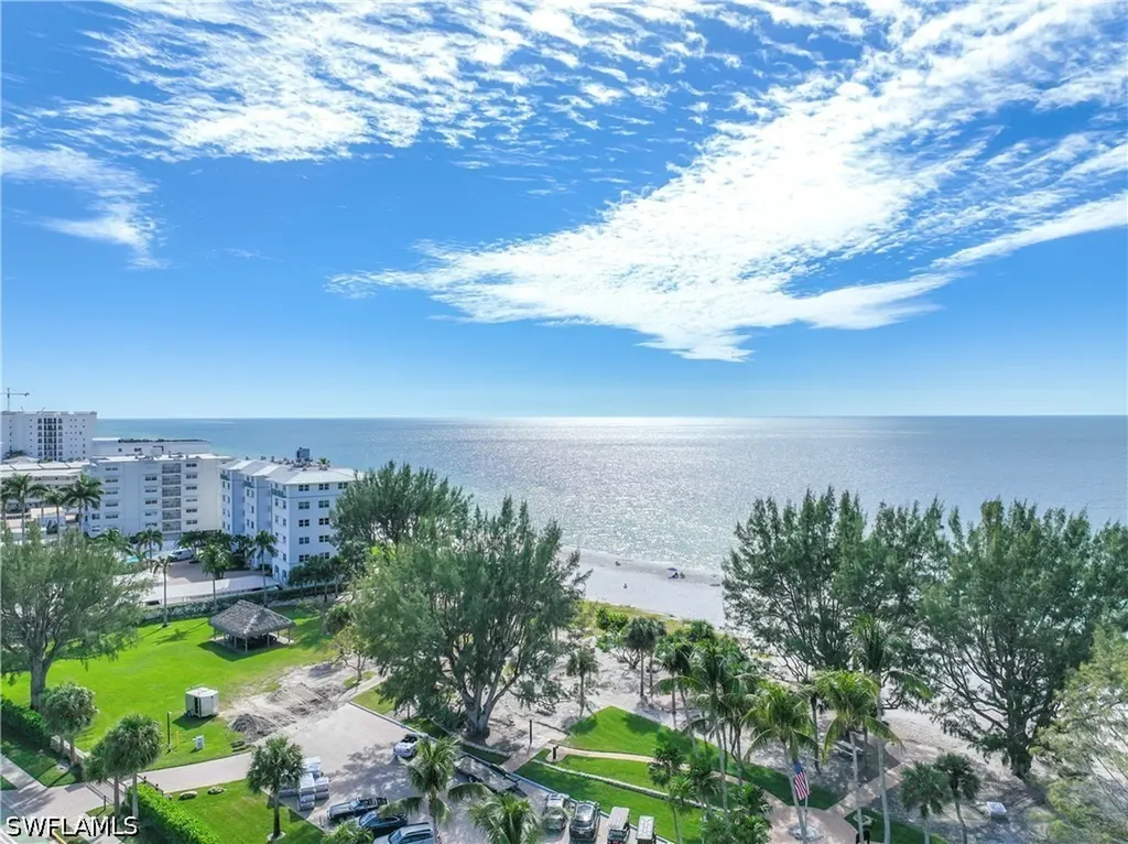 2100 Gulf Shore Boulevard N Naples FL 34102