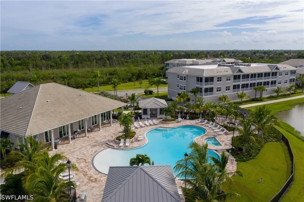 163 Indies Drive E Naples FL 34114