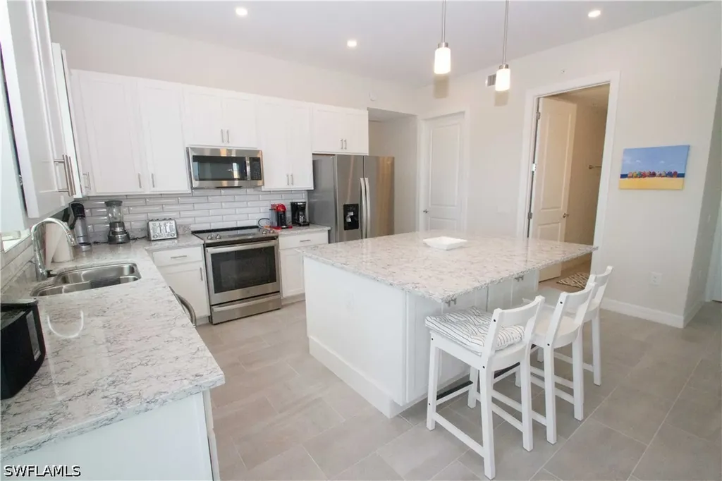 163 Indies Drive E Naples FL 34114