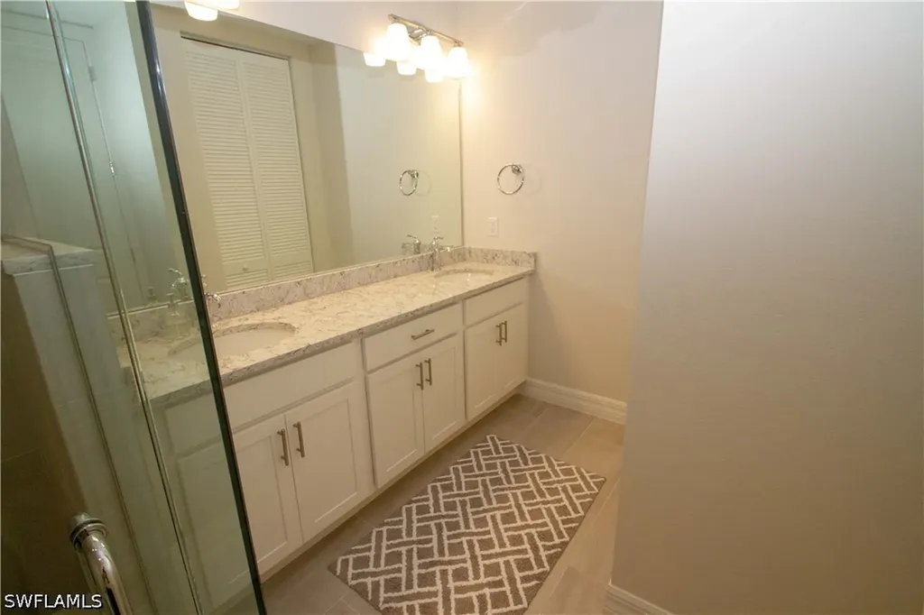 163 Indies Drive E Naples FL 34114
