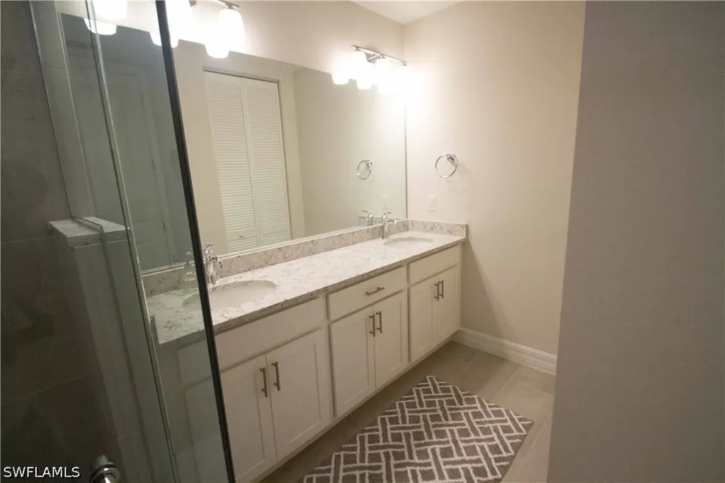 163 Indies Drive E Naples FL 34114