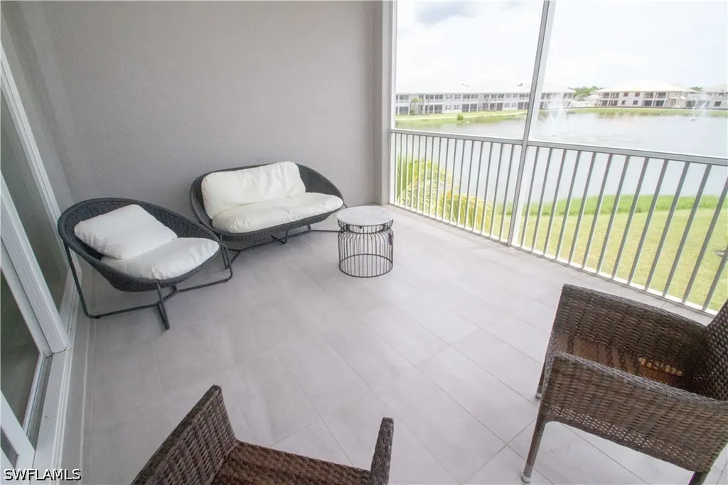 163 Indies Drive E Naples FL 34114