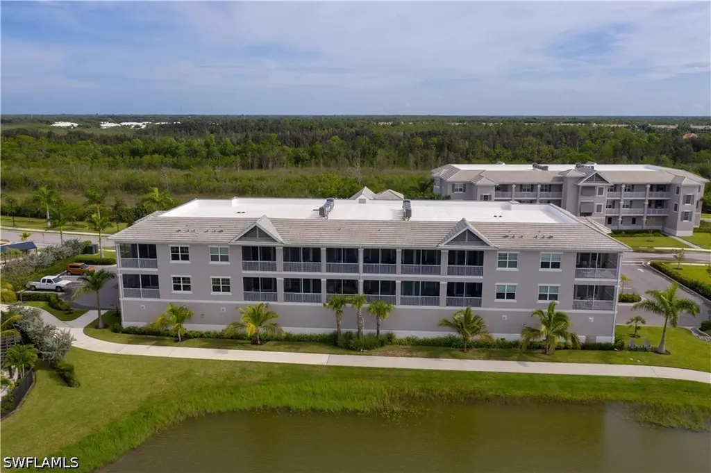 163 Indies Drive E Naples FL 34114