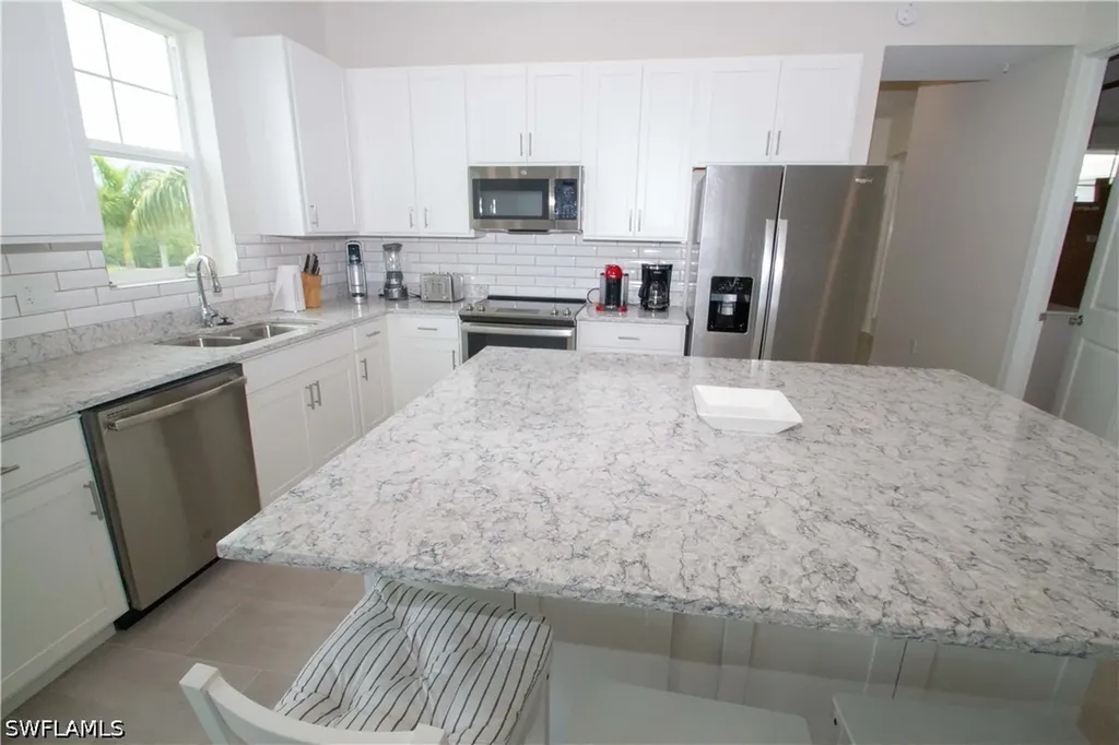 163 Indies Drive E Naples FL 34114