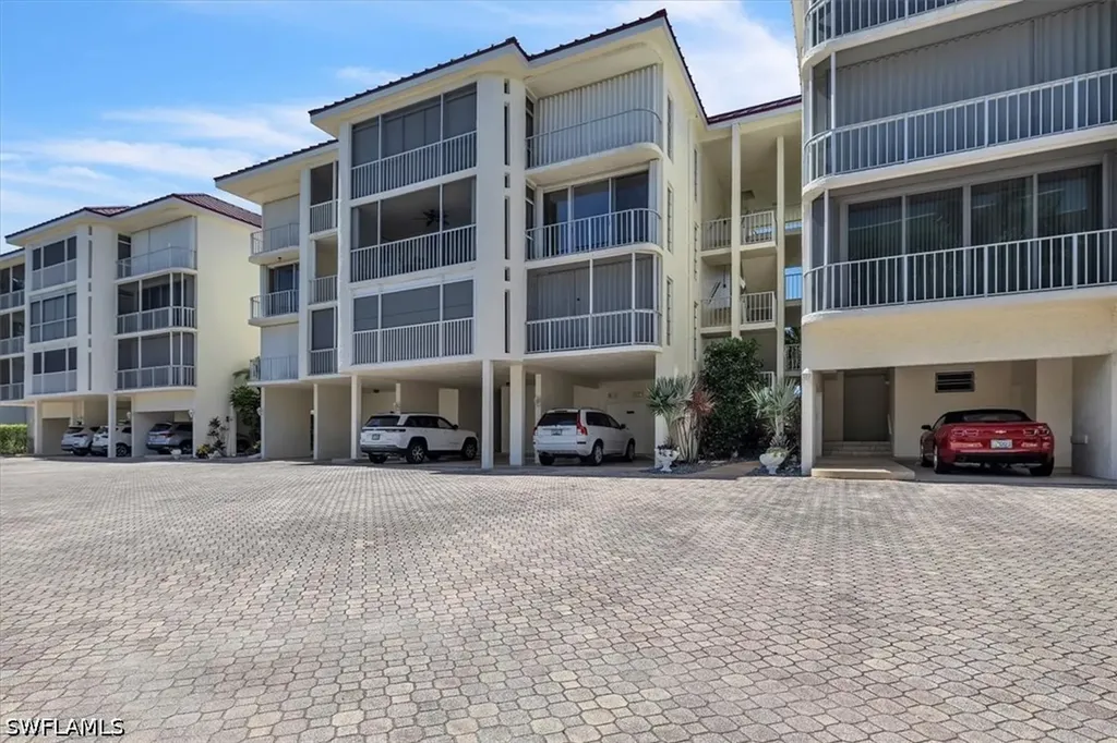 848 Collier Court Marco Island FL 34145