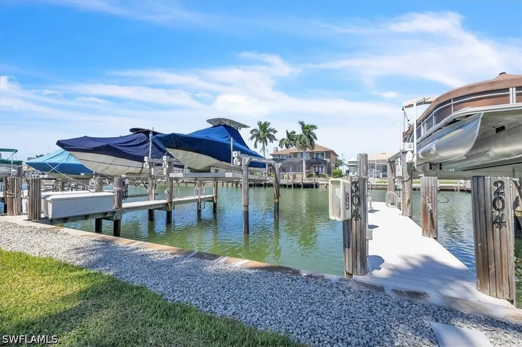 848 Collier Court Marco Island FL 34145