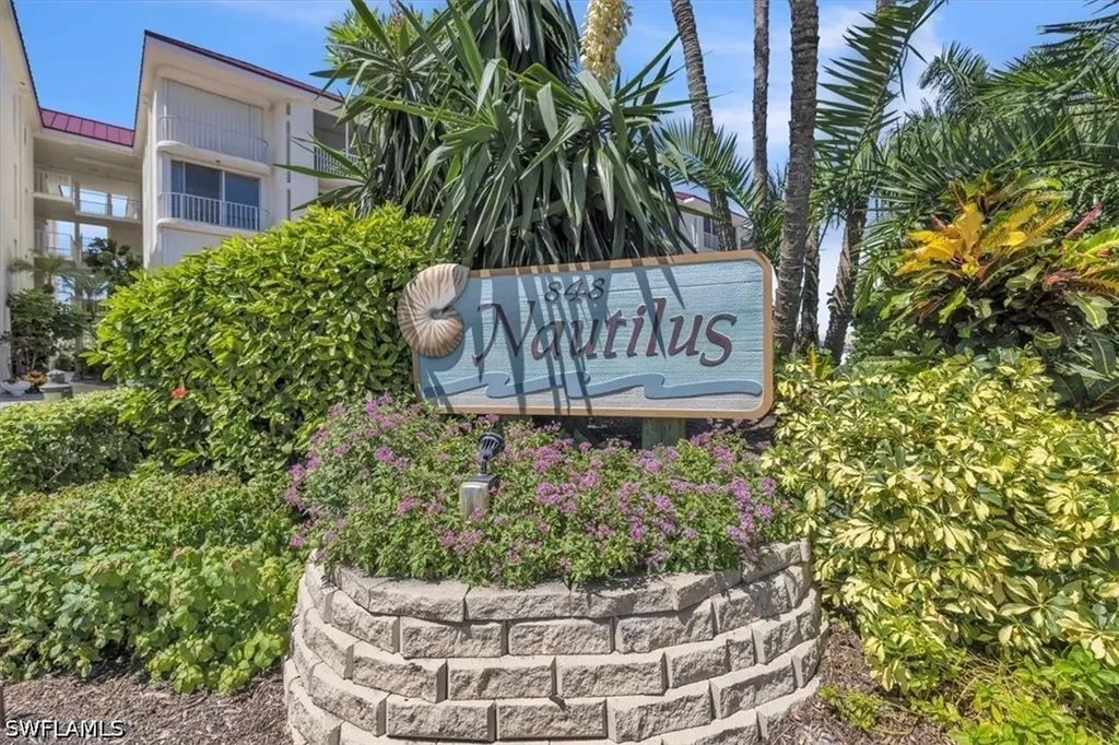 848 Collier Court Marco Island FL 34145