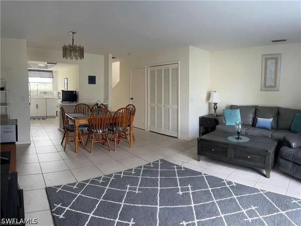 1005 SW 48th Terrace Cape Coral FL 33914