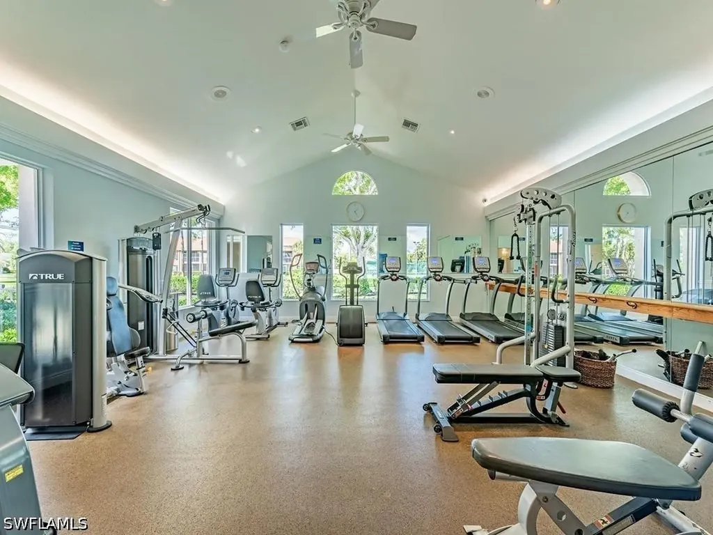 2960 W Crown Pointe Boulevard Naples FL 34112
