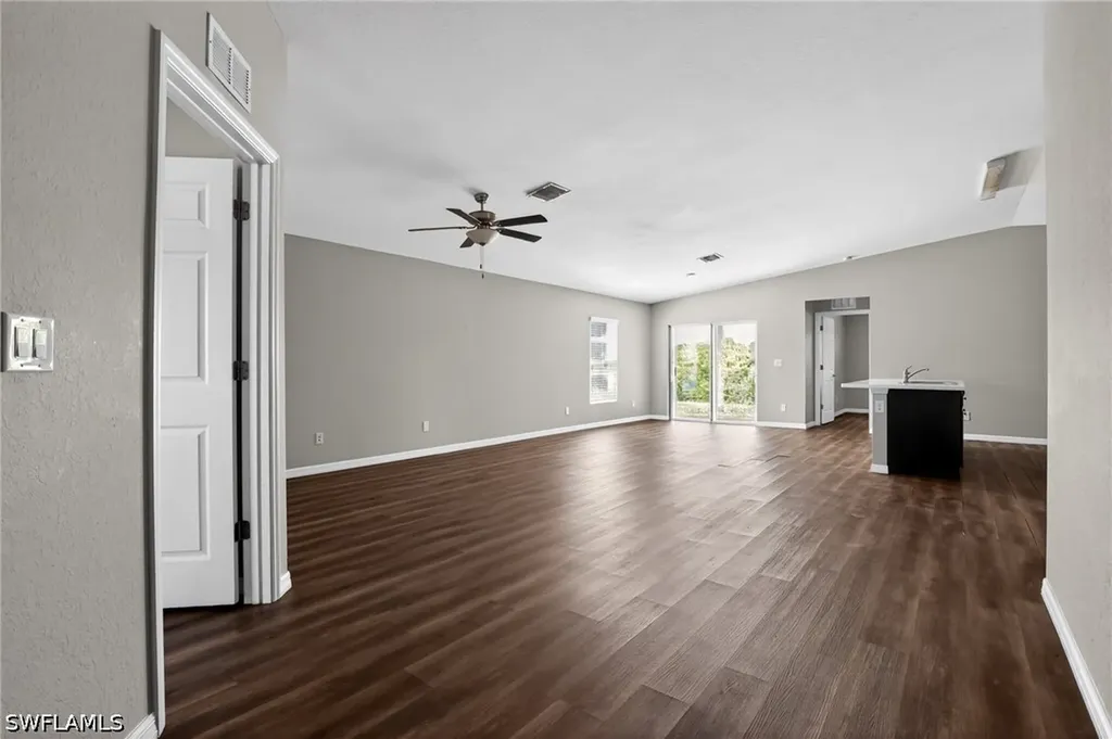 3911 14th Street SW Lehigh Acres FL 33976