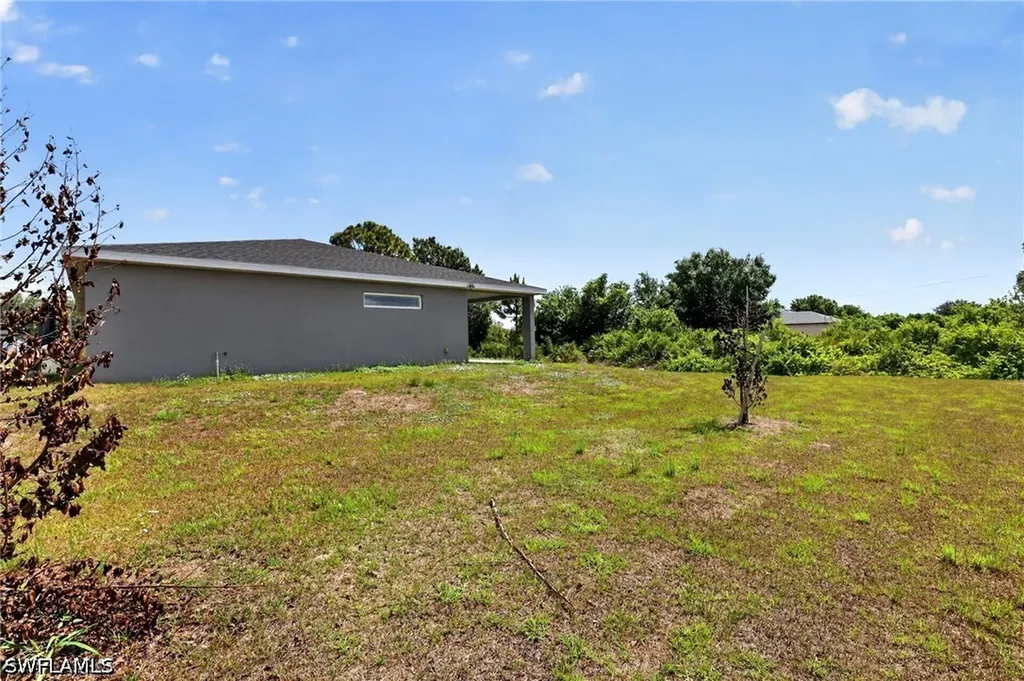 3911 14th Street SW Lehigh Acres FL 33976
