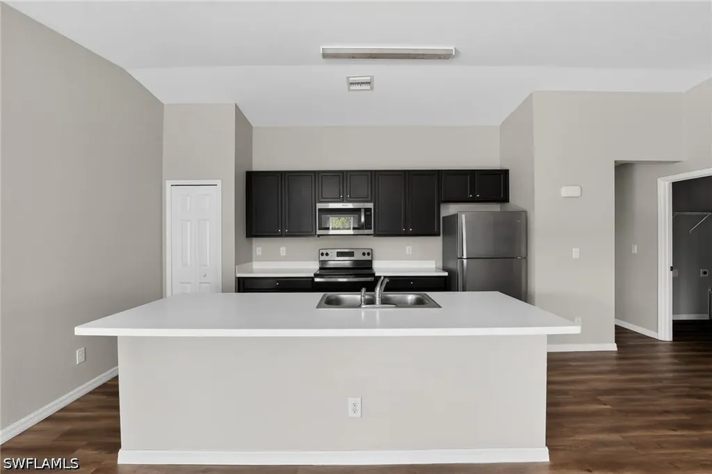 3911 14th Street SW Lehigh Acres FL 33976