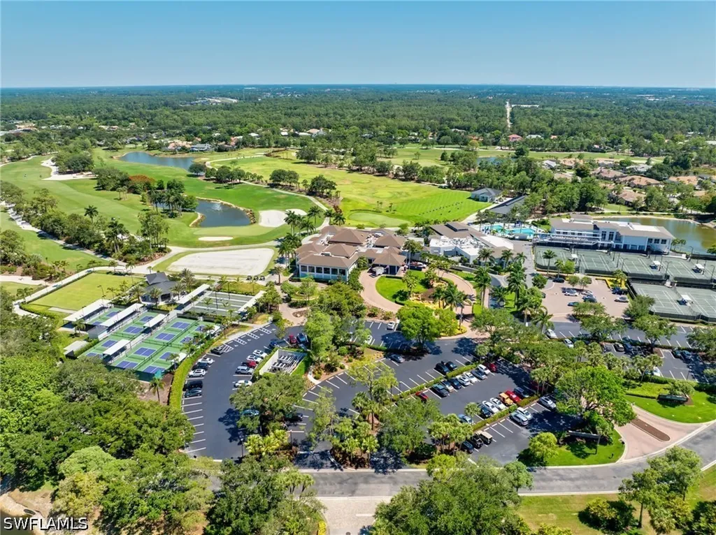 200 Wyndemere Way Naples FL 34105