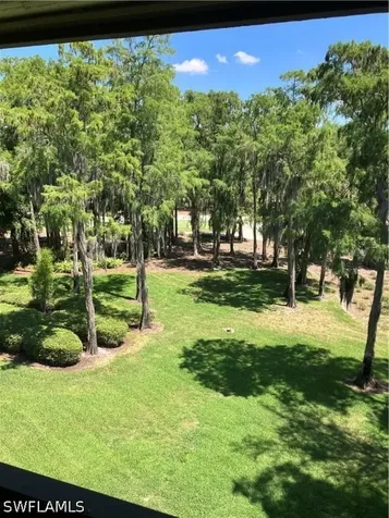 200 Wyndemere Way Naples FL 34105