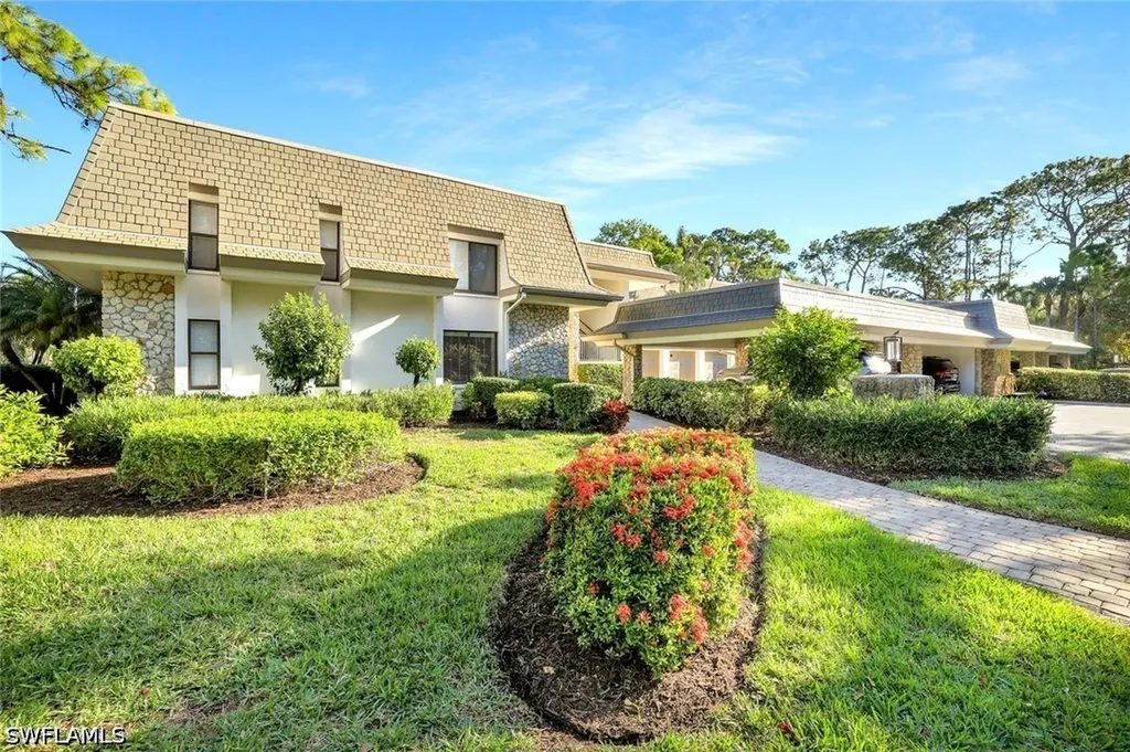 1111 Wildwood Lane Naples FL 34105
