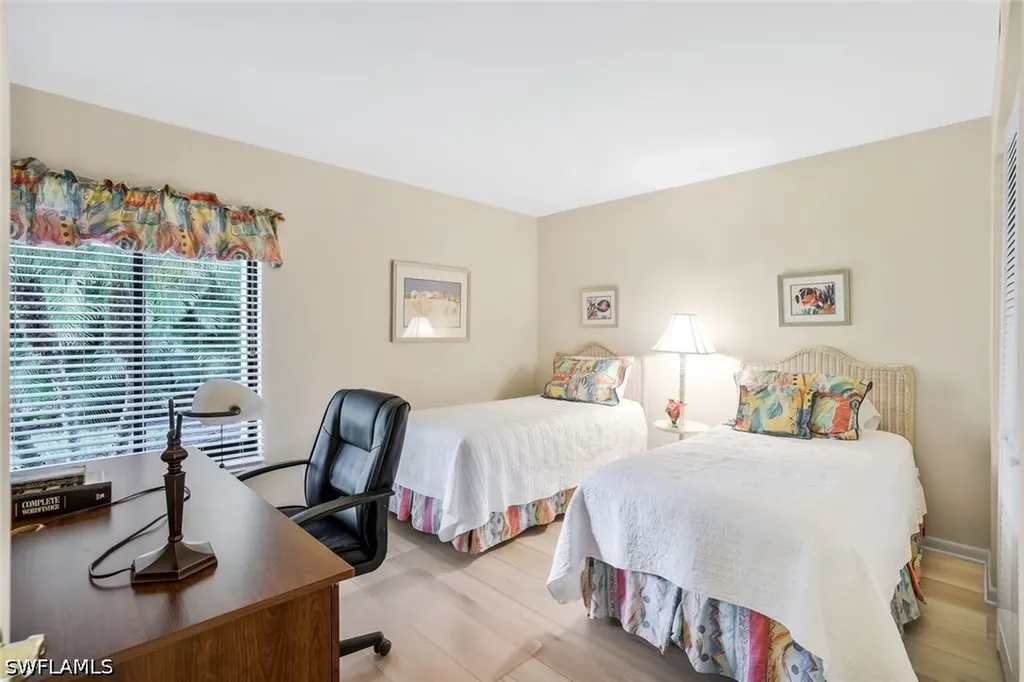 1111 Wildwood Lane Naples FL 34105