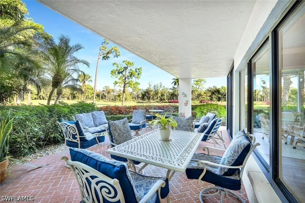 1111 Wildwood Lane Naples FL 34105