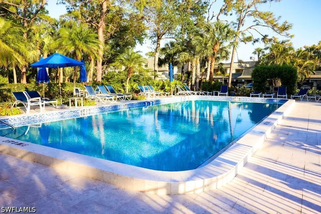 1111 Wildwood Lane Naples FL 34105