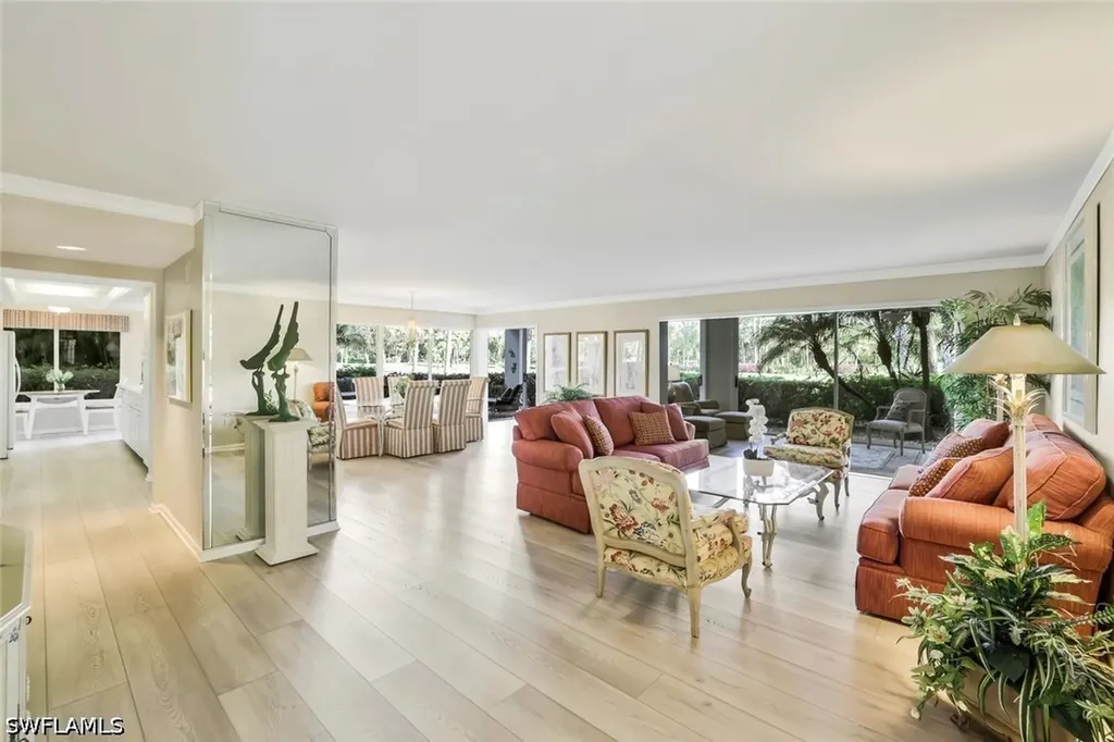 1111 Wildwood Lane Naples FL 34105
