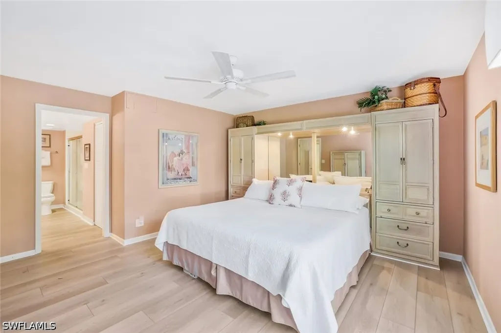 1111 Wildwood Lane Naples FL 34105