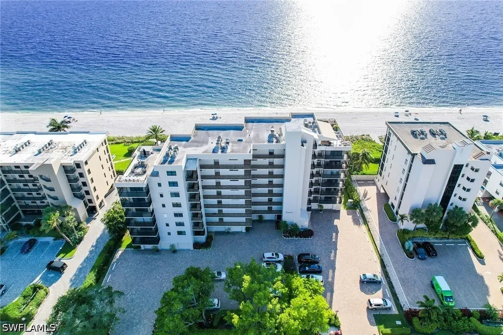9375 Gulf Shore Drive Naples FL 34108