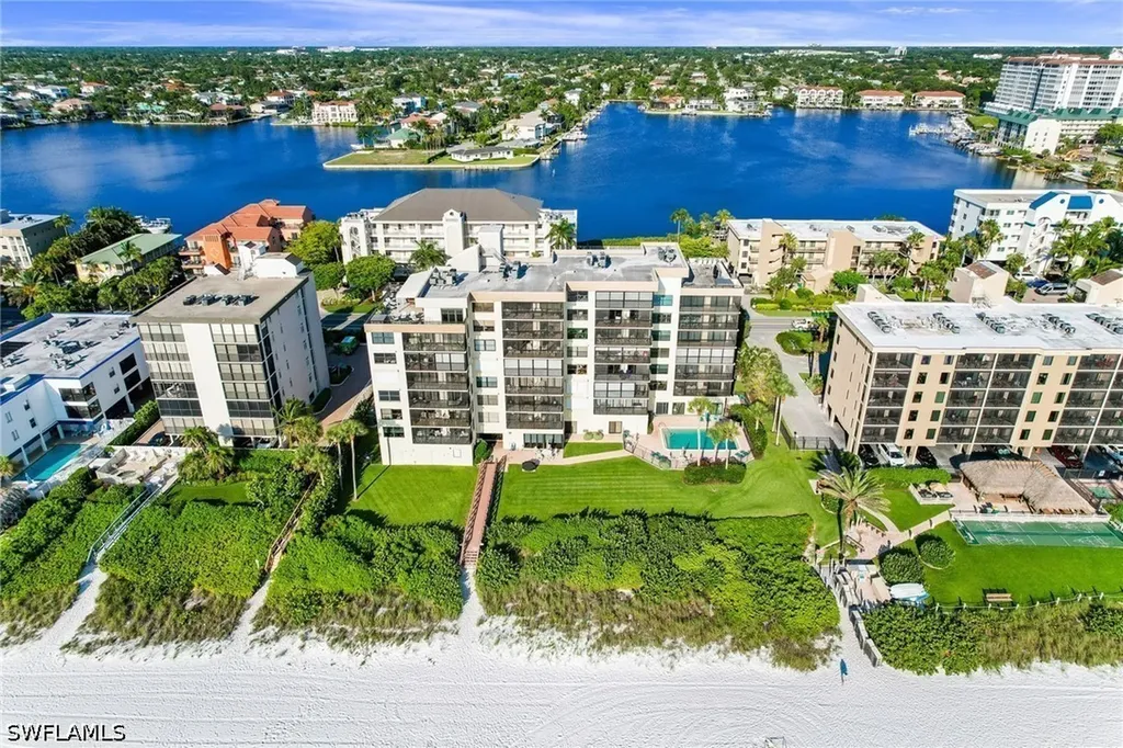 9375 Gulf Shore Drive Naples FL 34108
