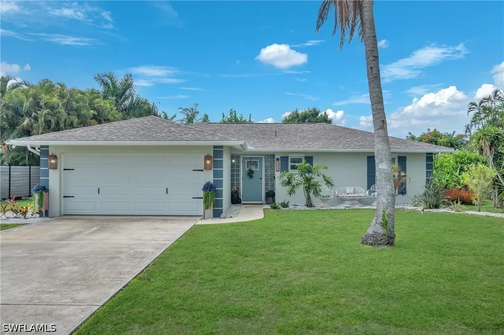 3573 Bailes Street Bonita Springs FL 34134