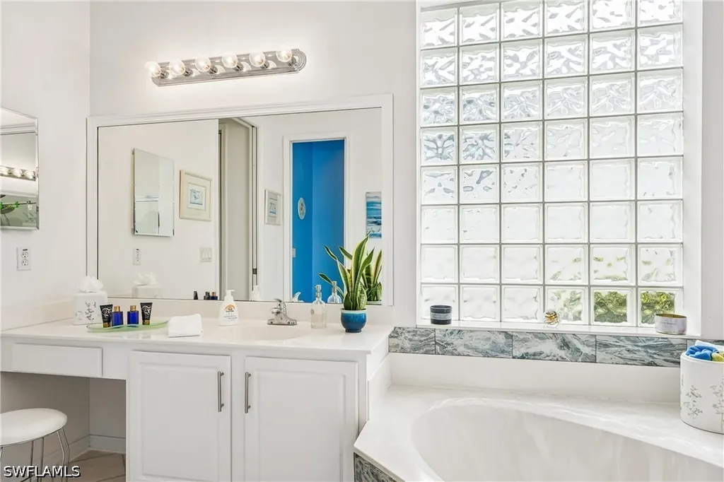 309 Harvard Lane Naples FL 34104