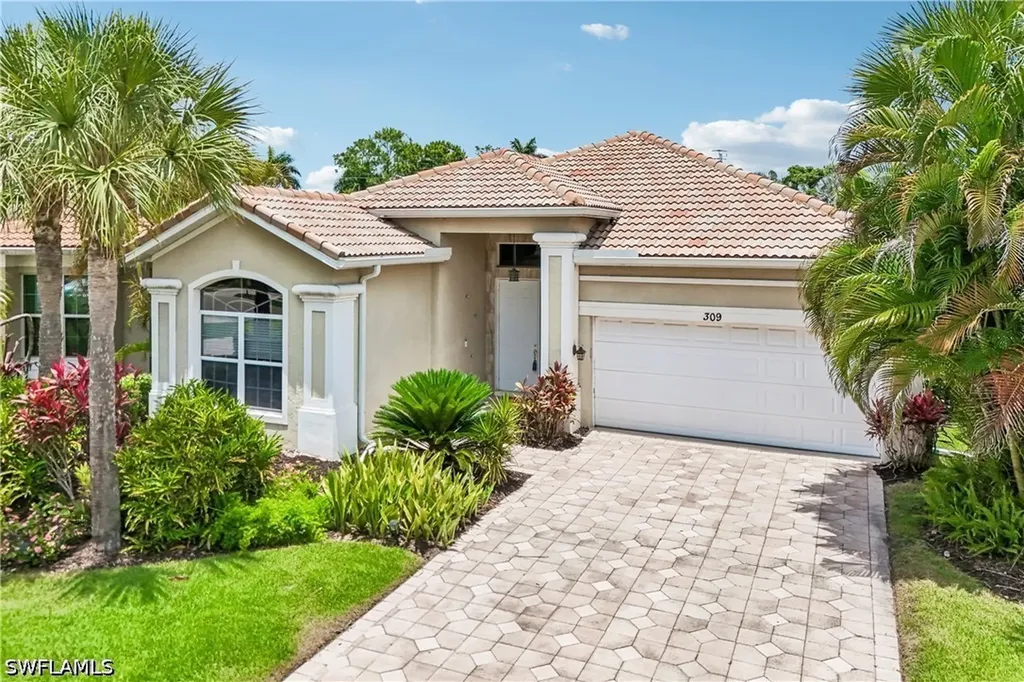 309 Harvard Lane Naples FL 34104