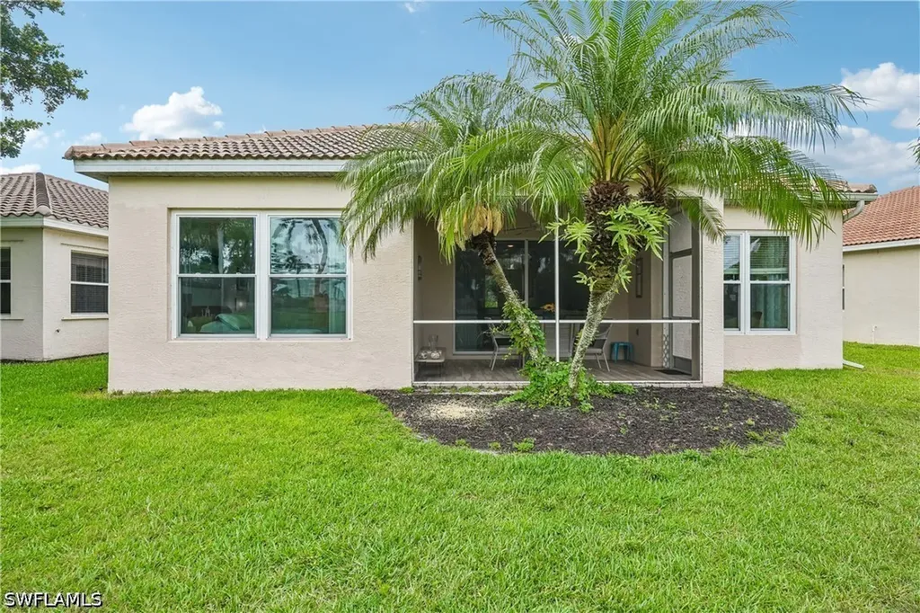 309 Harvard Lane Naples FL 34104