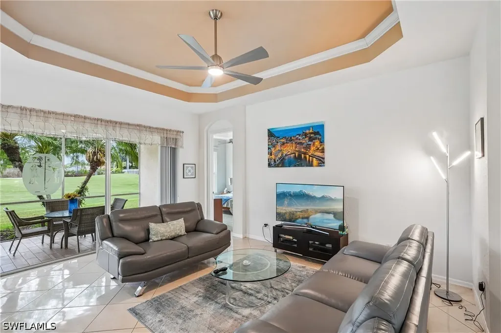 309 Harvard Lane Naples FL 34104